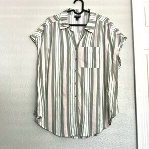 NWOT Torrid Green and Pink Striped Blouse